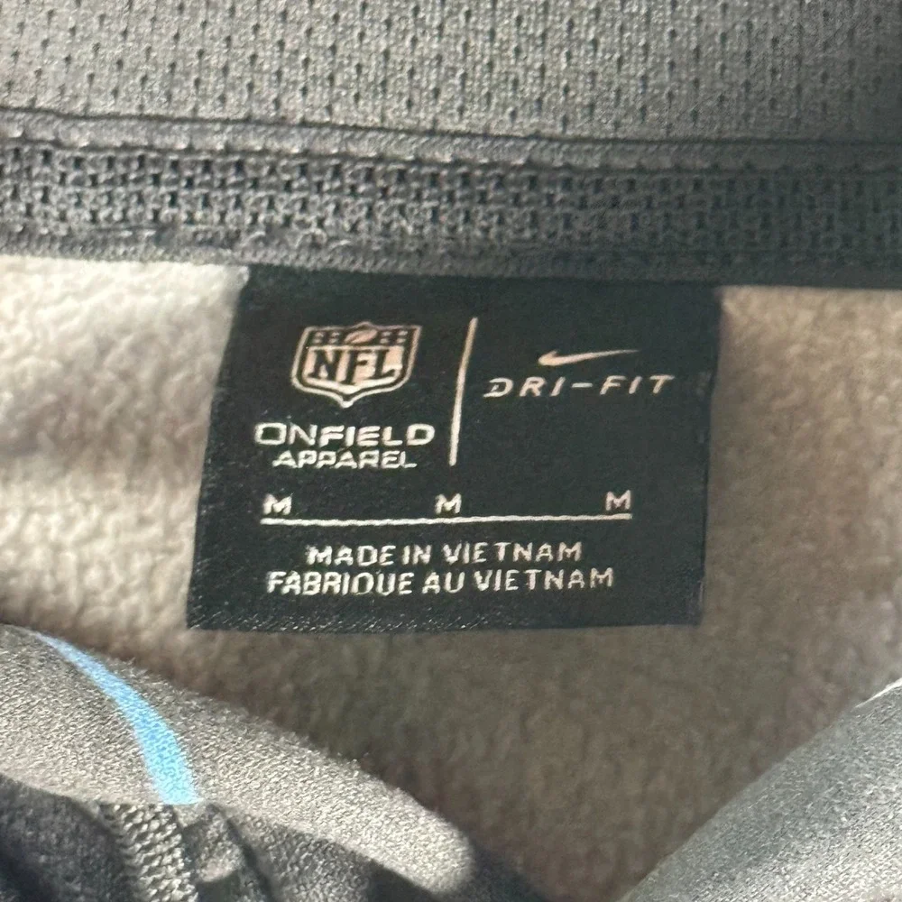 Las Vegas Raiders Crucial Catch Hoodie Sweatshirt Women Medium Gray Nike Dri Fit